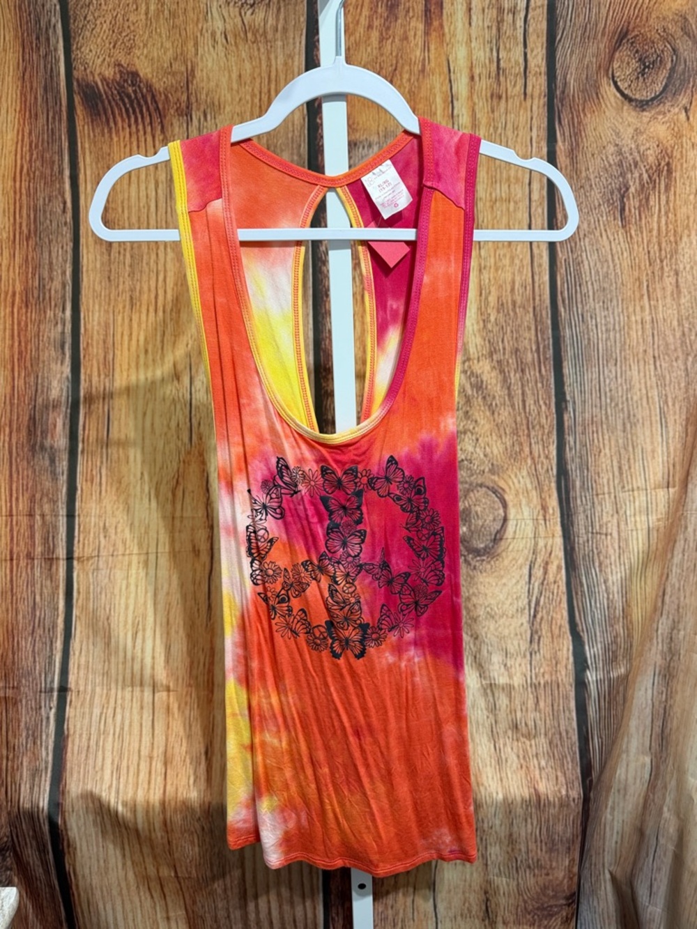 NWT! No Boundaries Twist Back Tank Top Size XL (15-17) Butterflies